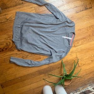 LULULEMON sweater (soft and stylish)